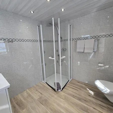Haus Blume ميدهباخ